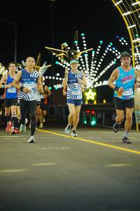 BIB: 4285, 41704, 00000, 988, 41011, 88277
                            <button type="button" onclick="openModal(22823156)" class="btn btn-primary btn-sm float-right btn-popup" data-toggle="modal" data-target=".modal-high-quality">
                        <i class="fas fa-shopping-cart"></i> Add to Cart
                    </button>
                                            <button type="button" onclick="isThisMe(22823156, true)" class="btn btn-success btn-sm float-right btn-popup btn-isme hidden" data-toggle="tooltip" data-placement="bottom" title="นี่คือรูปของคุณใช่ไหม คลิกที่นี่เพื่อเอาเข้าอัลบั้ม">
                        <i class="fas fa-plus"></i> Add to album
                    </button>
                    <button type="button" onclick="isThisMe(22823156, false)" class="btn btn-warning btn-sm float-right btn-popup btn-isnotme hidden">
                        <i class="fas fa-ban"></i> Remove from album
                    </button>